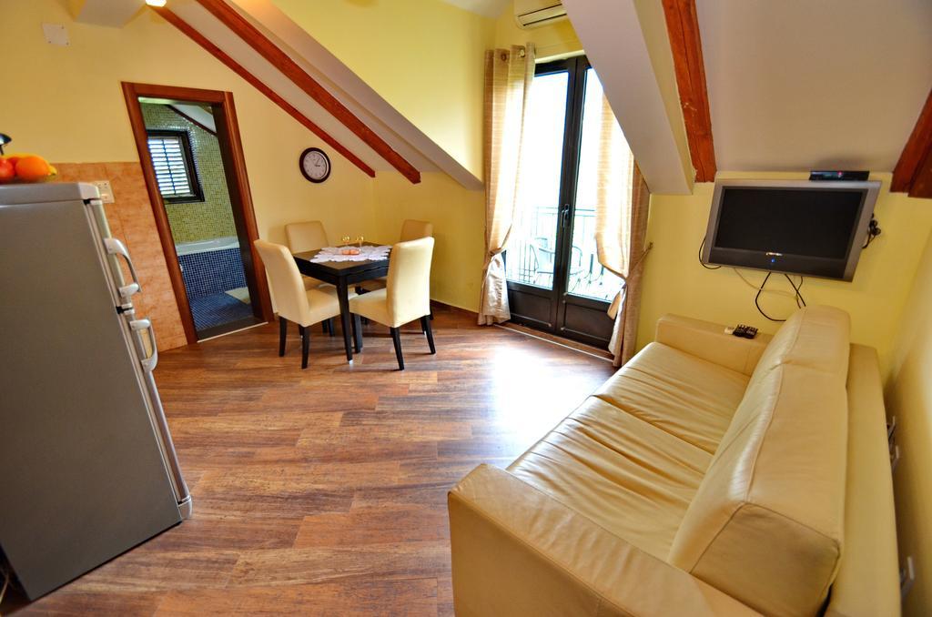 Apartments Ivetic Kotor Zimmer foto