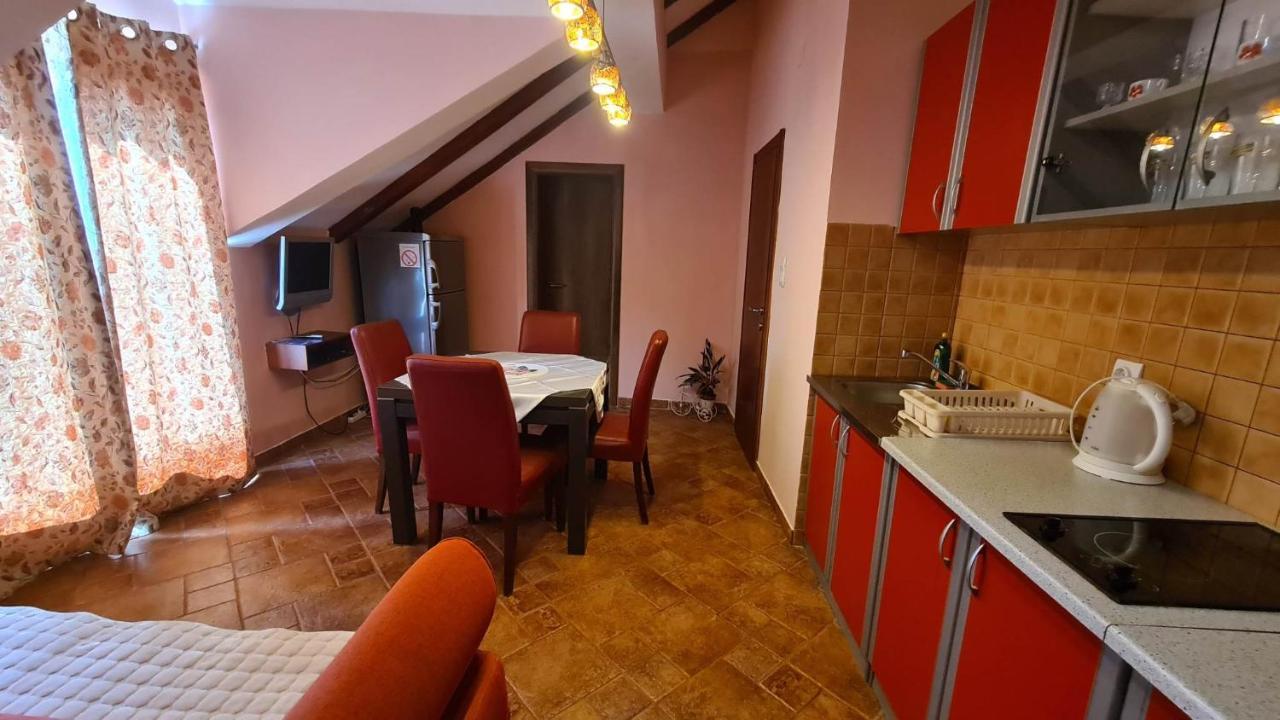 Apartments Ivetic Kotor Exterior foto